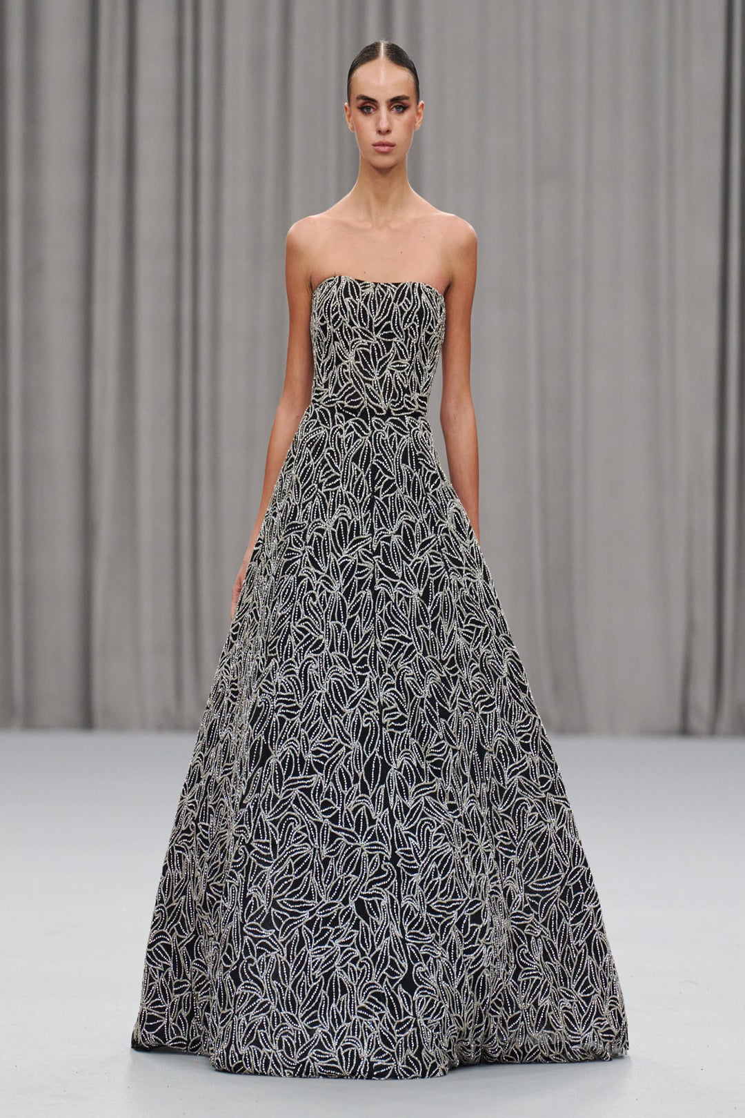 Chic and Holland HF110423A