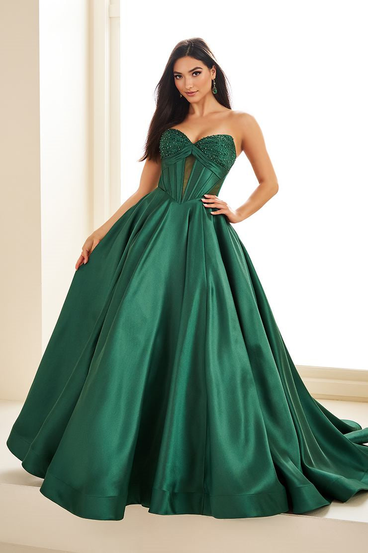 Ellie Wilde EW36025
