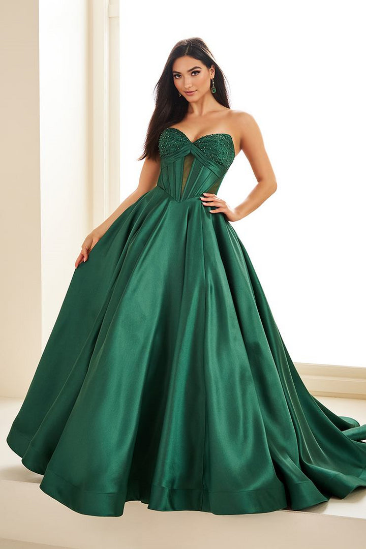 Ellie Wilde EW36025