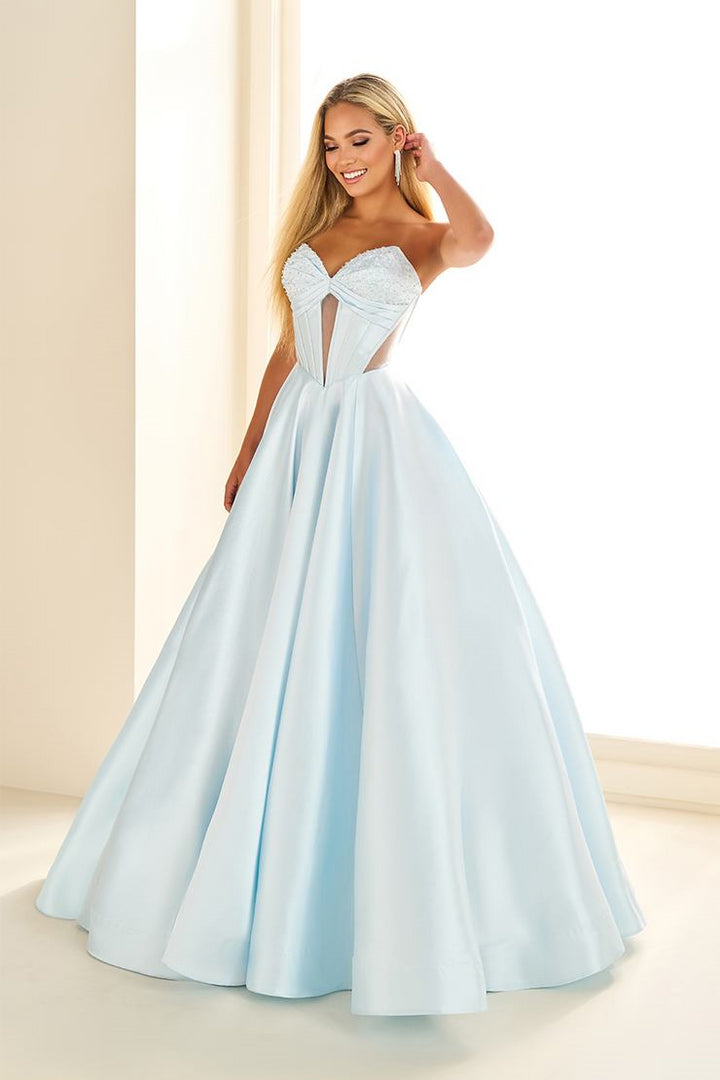 Ellie Wilde EW36025
