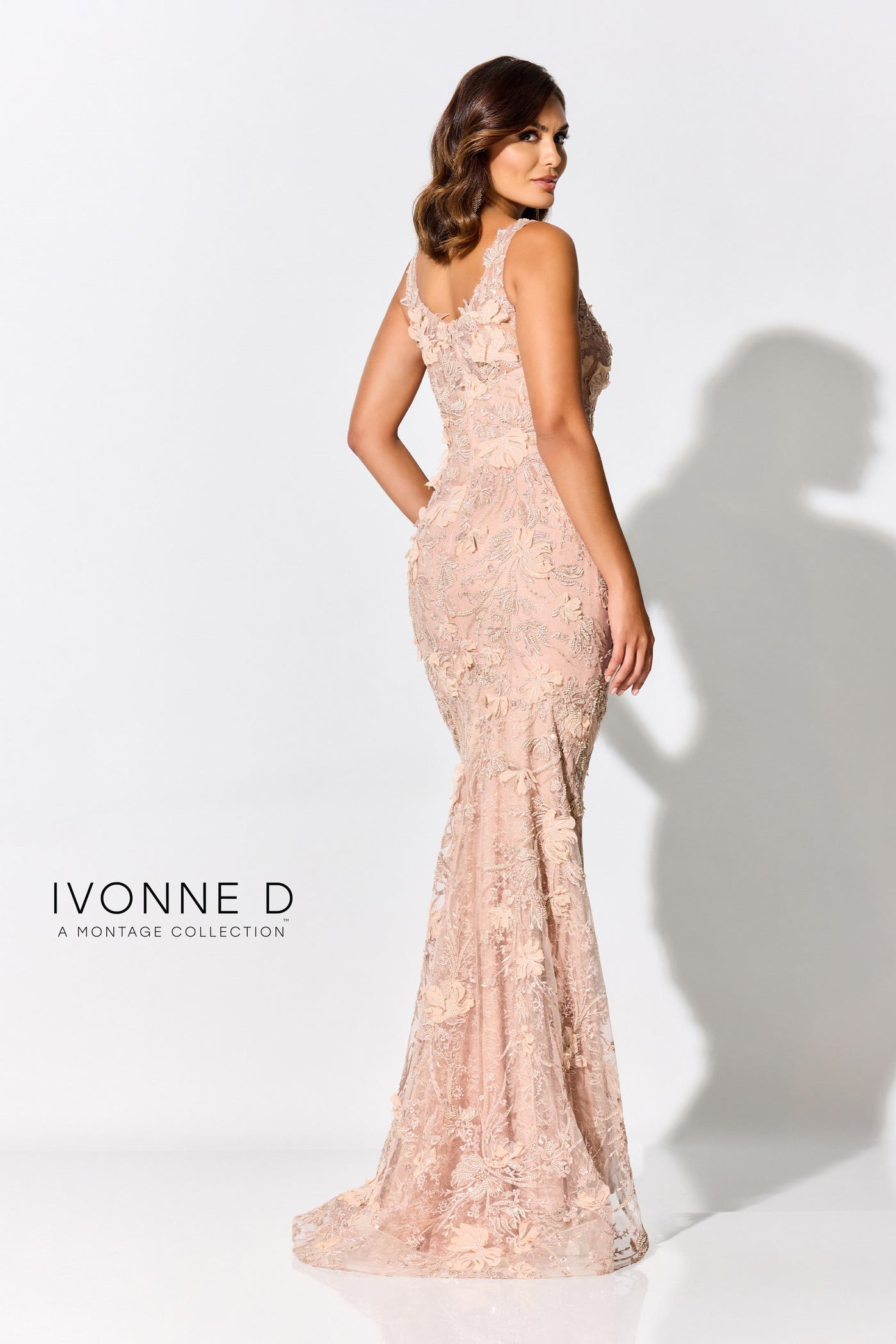Ivonne D ID306