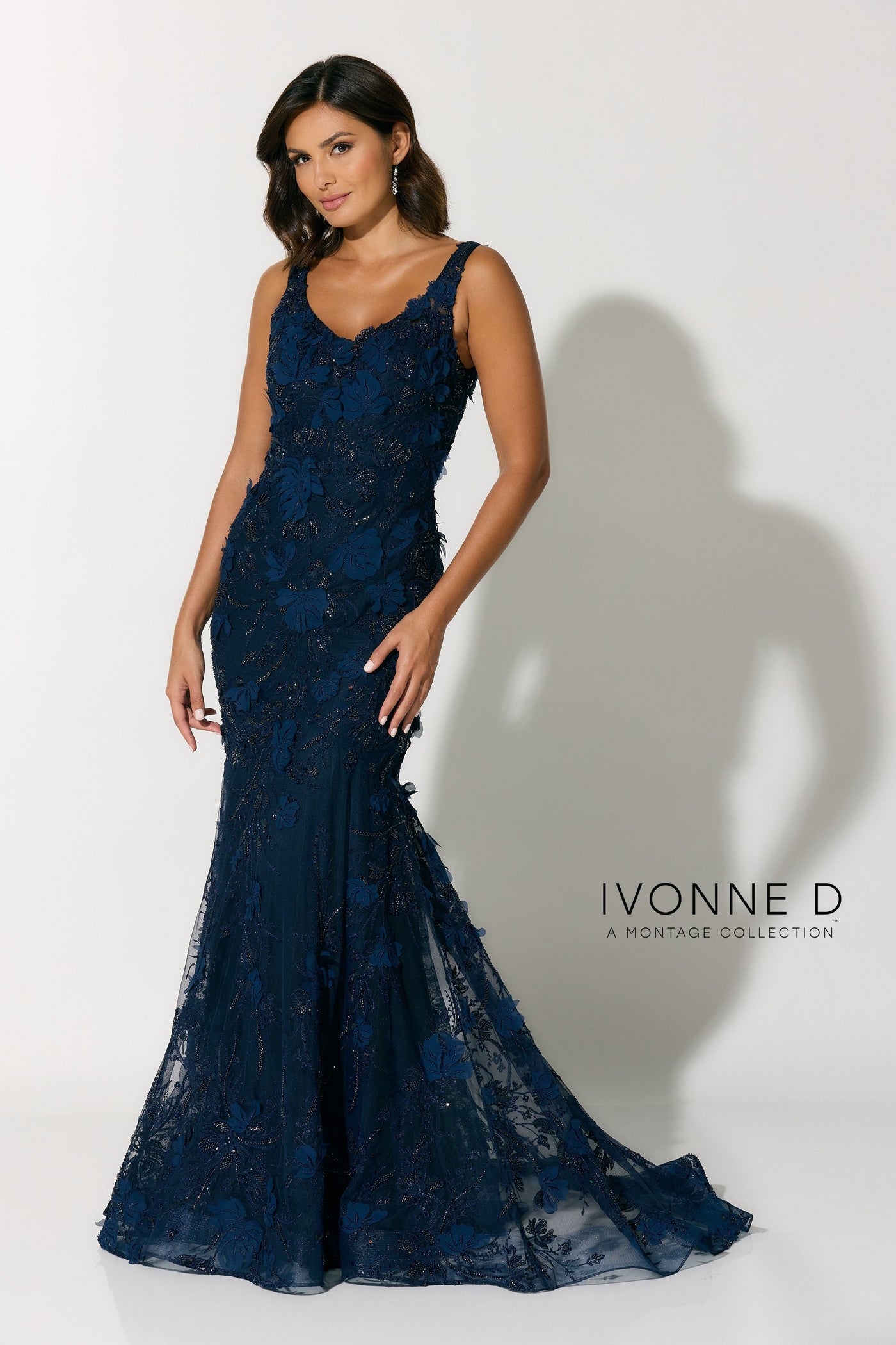 Ivonne D ID306