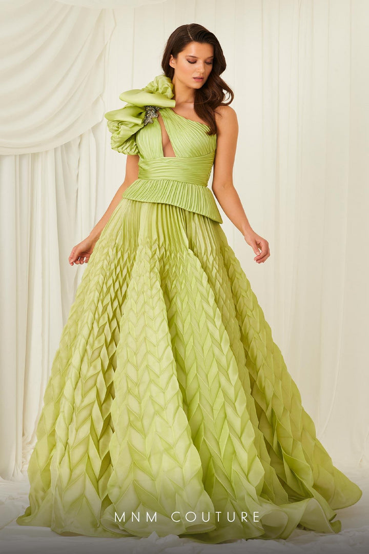 MNM Couture 2799