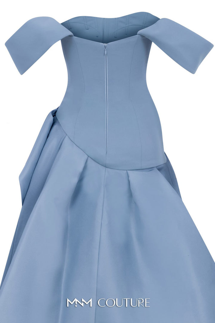 MNM Couture E0103