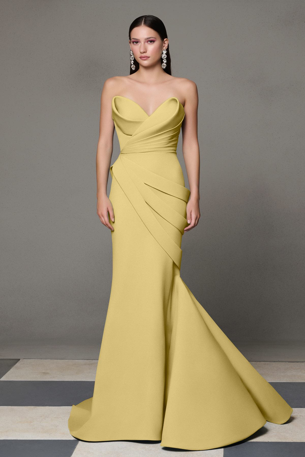MNM Couture M1034