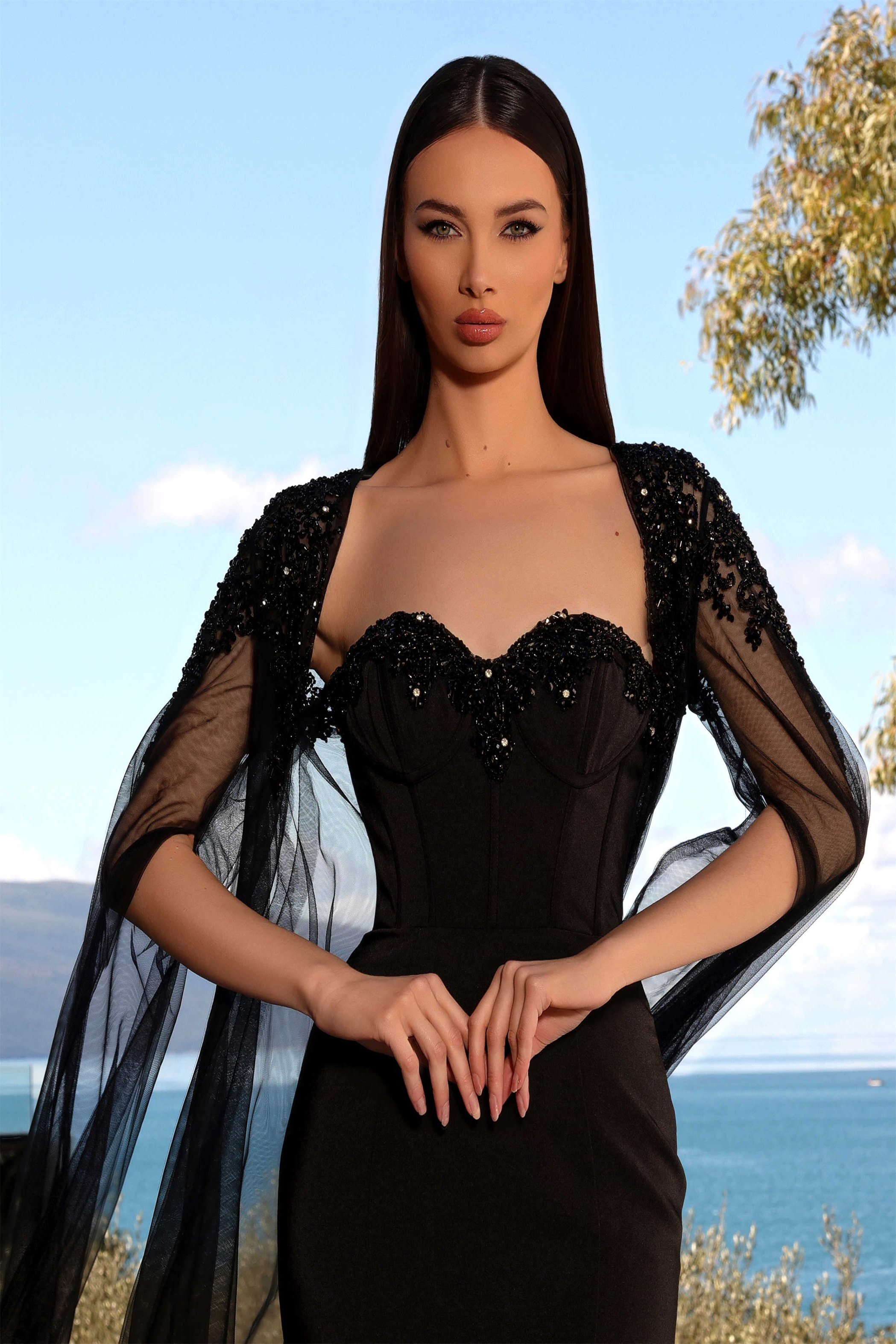 Nicoletta NC2019: Exquisite Column Dress with Slit – Mydressline