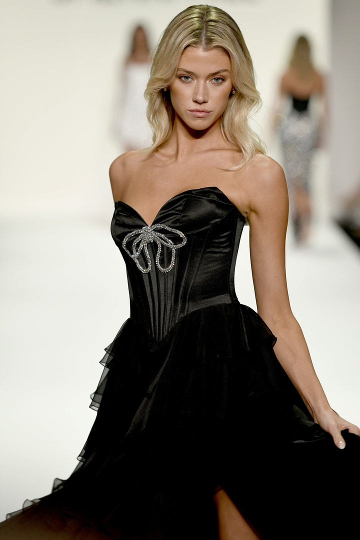 شيري هيل 57936