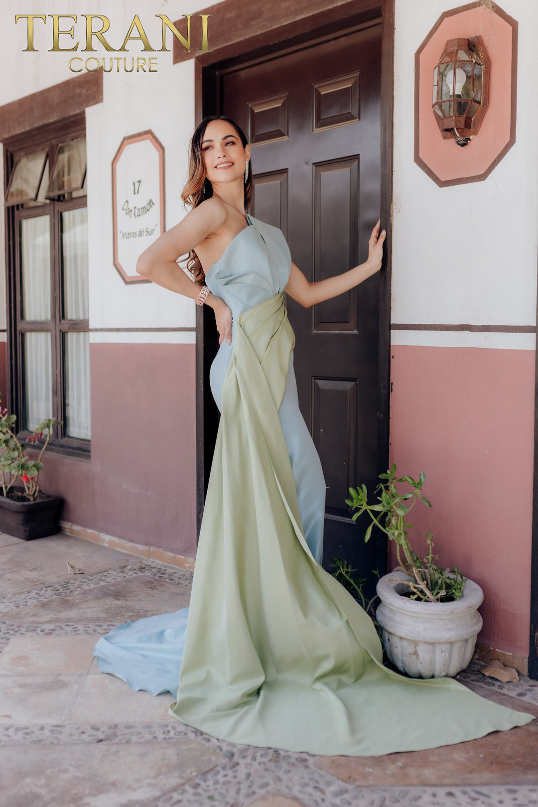 Terani Couture 232E1276