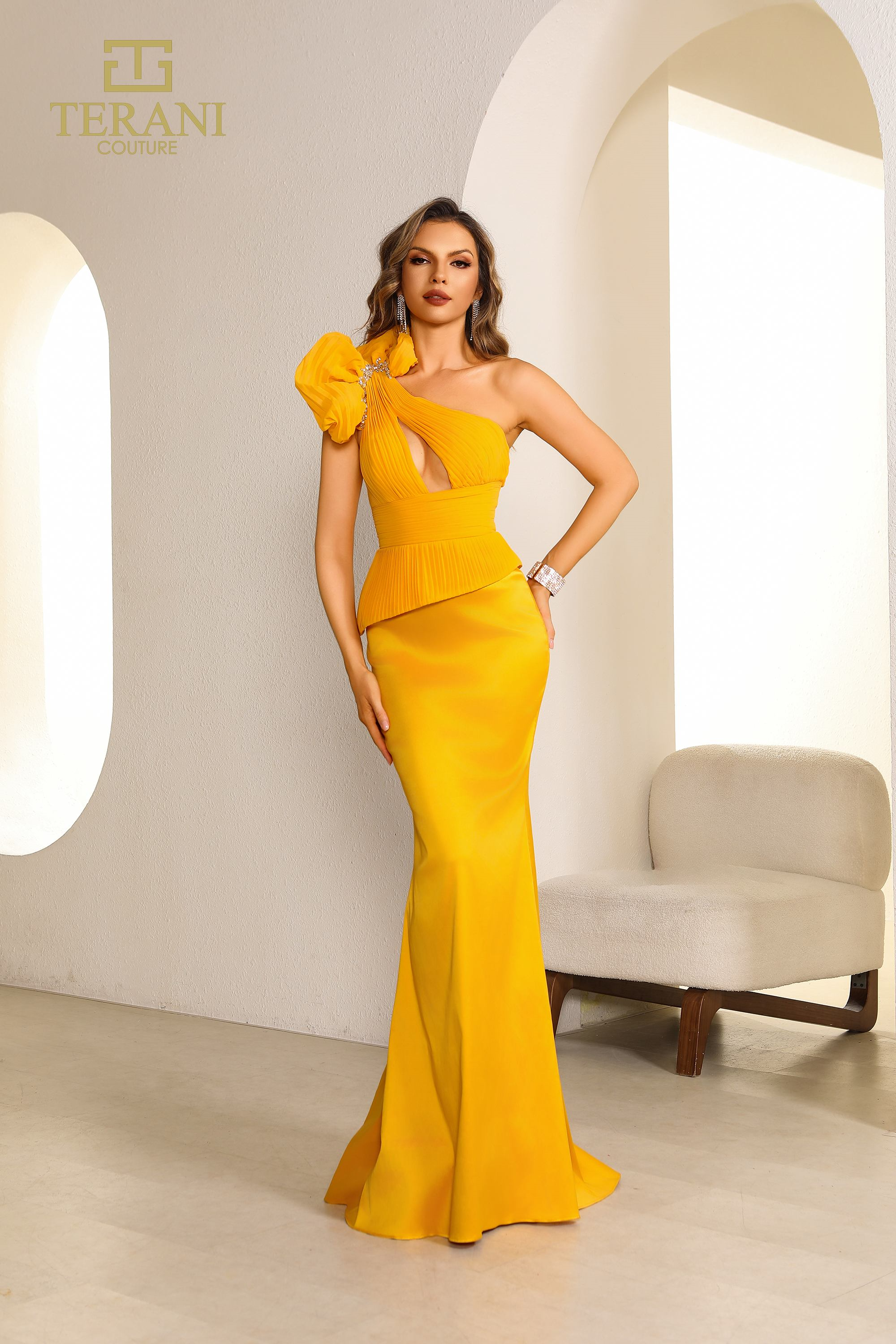 Terani Couture 2011P1061 main image 0