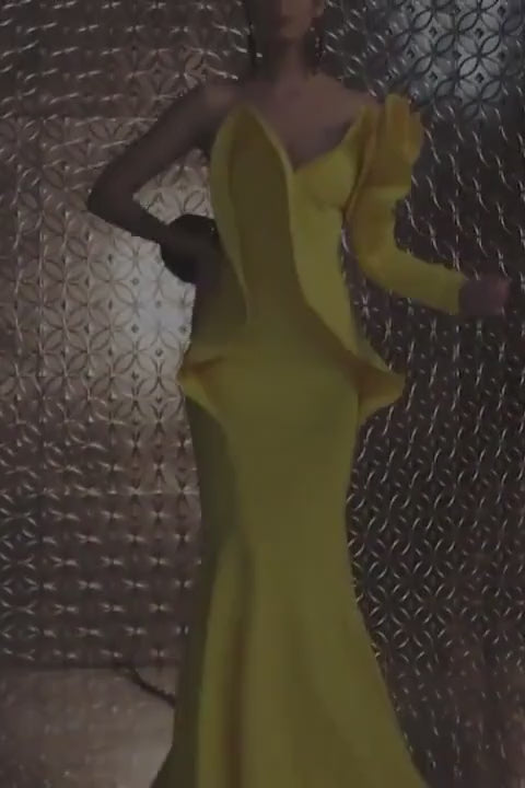 MNM Couture 2327