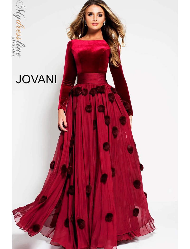 The Eventual Gift for Fashion Lovers Mom by gifting her Fashionable Dress - Mydressline
