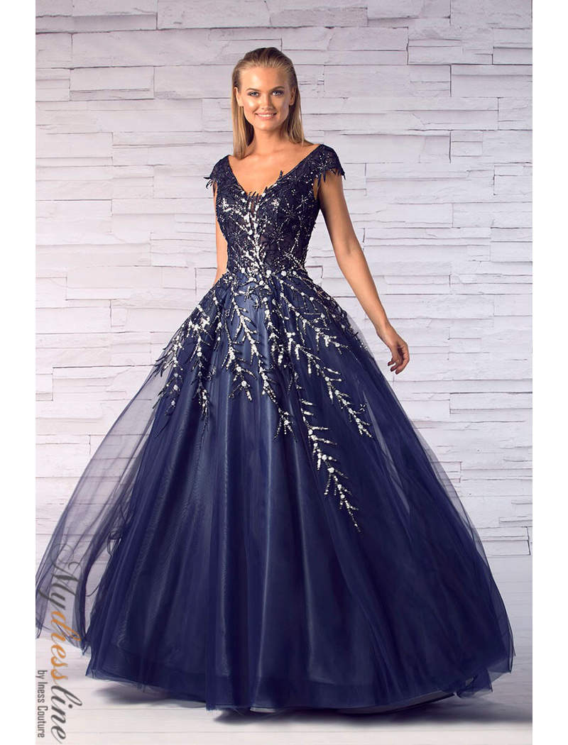 Center of Attraction and Want to wear all Night Long and Short Designer Dresses - Mydressline