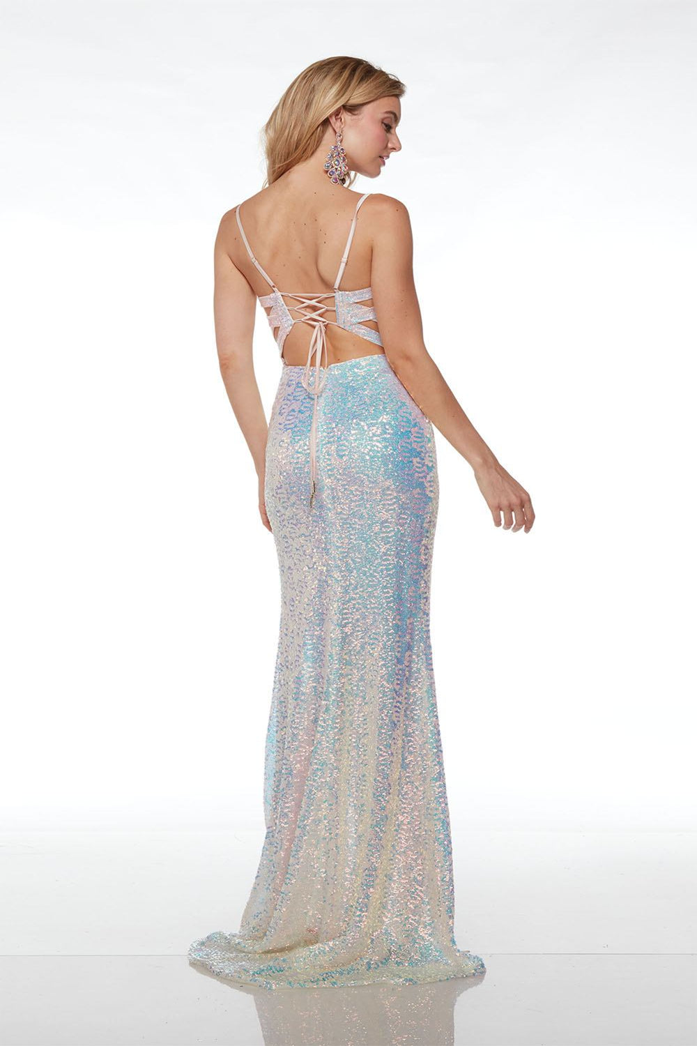 Alyce61556