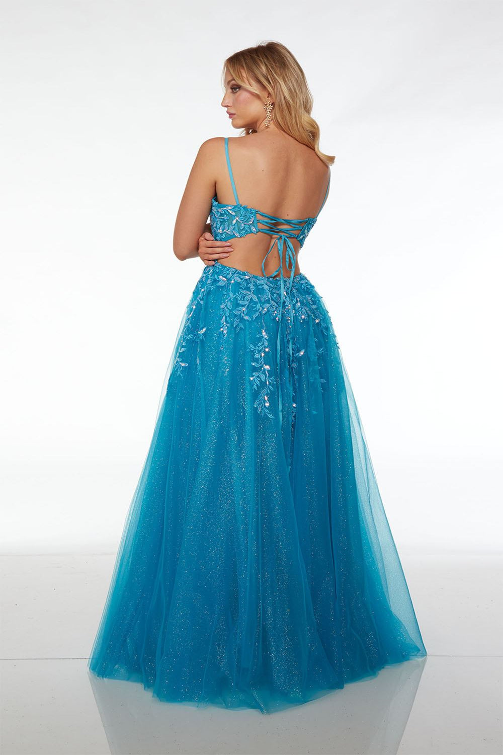 Alyce 61623