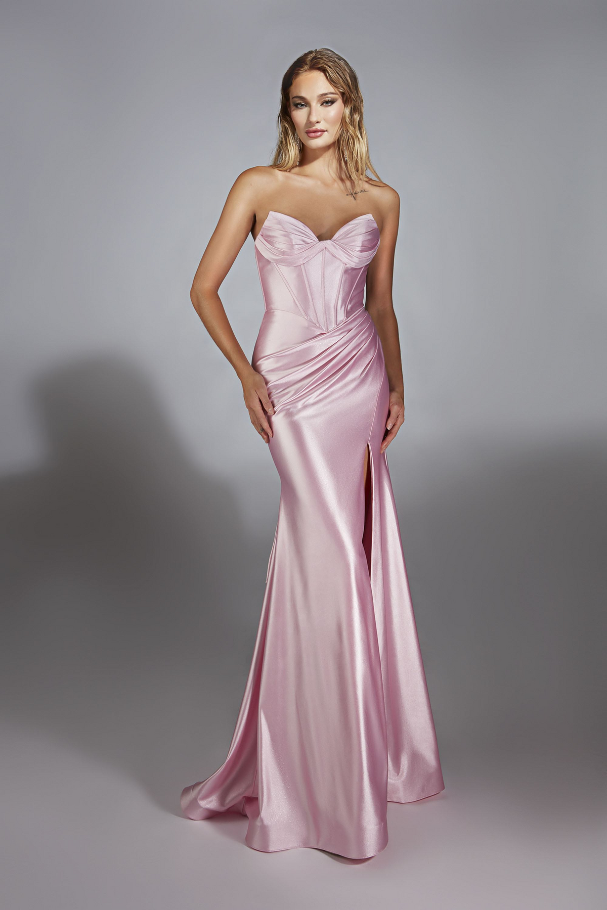 Alyce61733