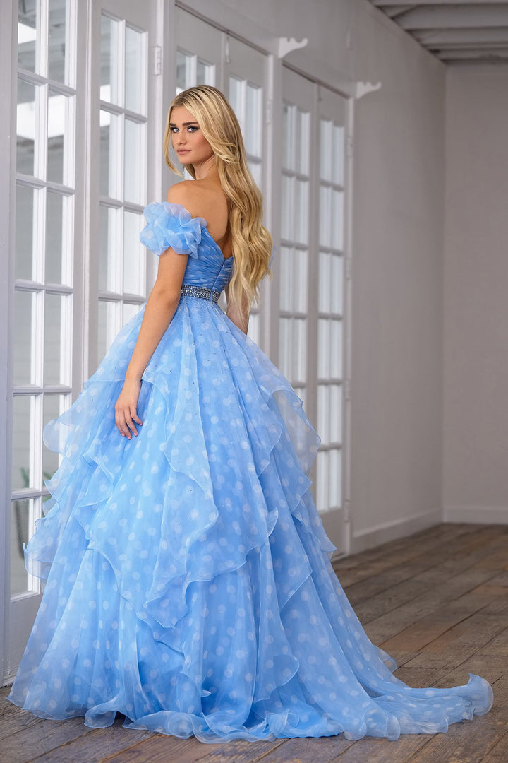 Ava Presley 39318