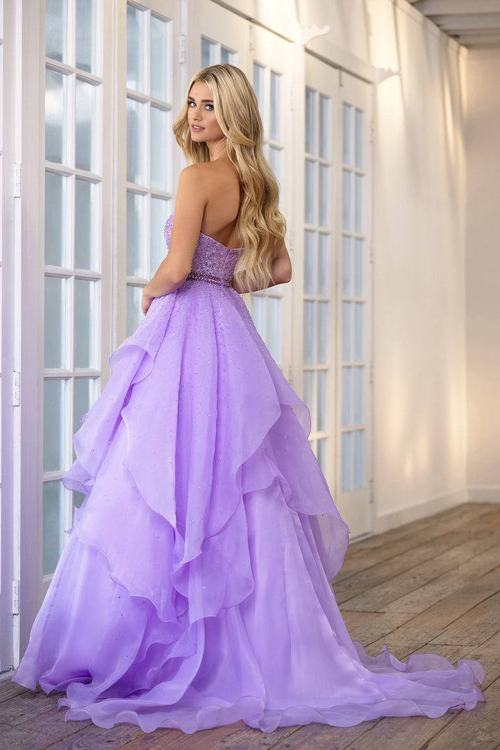 Ava Presley 39561
