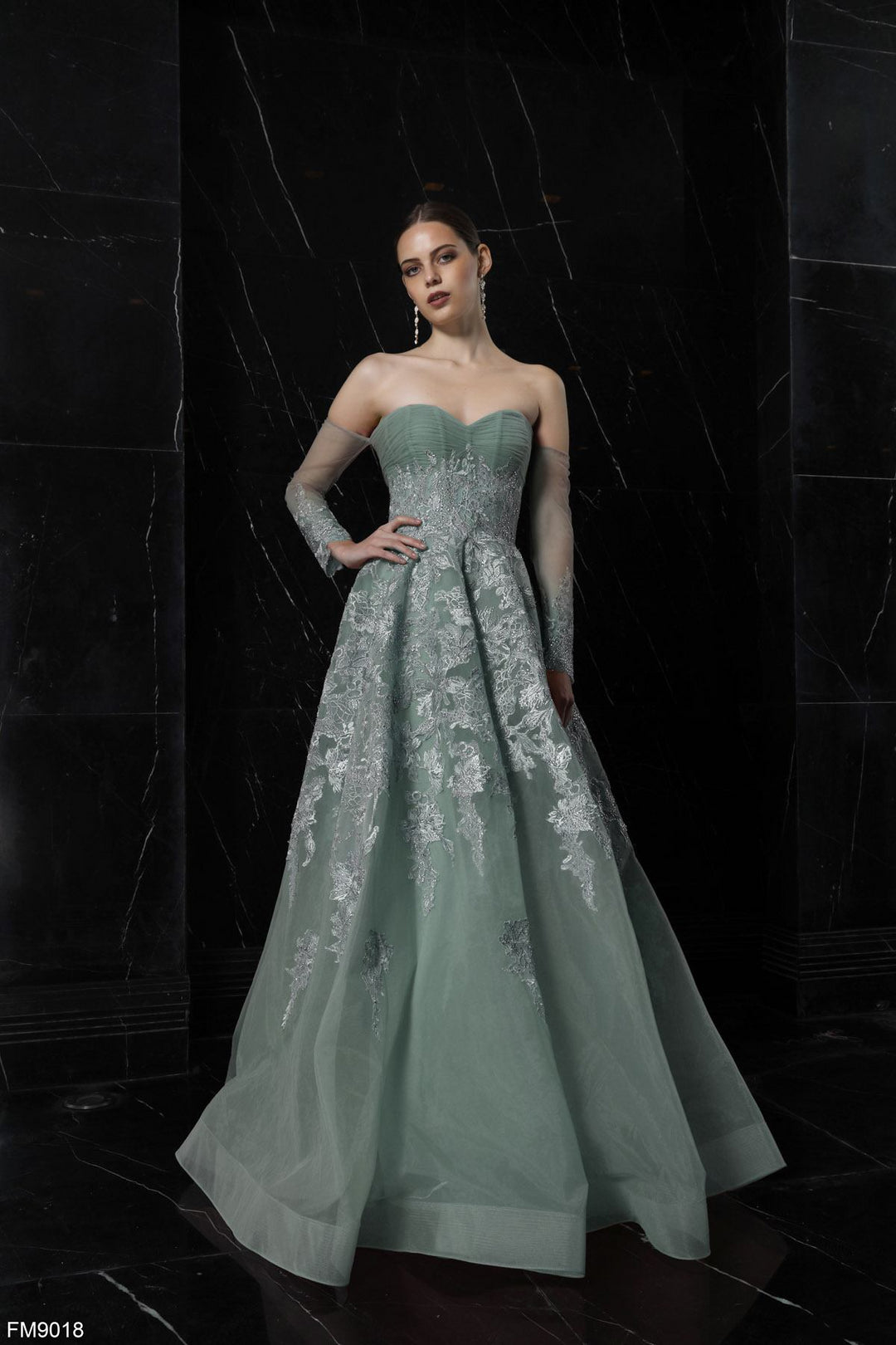 Azzure Couture FM9018