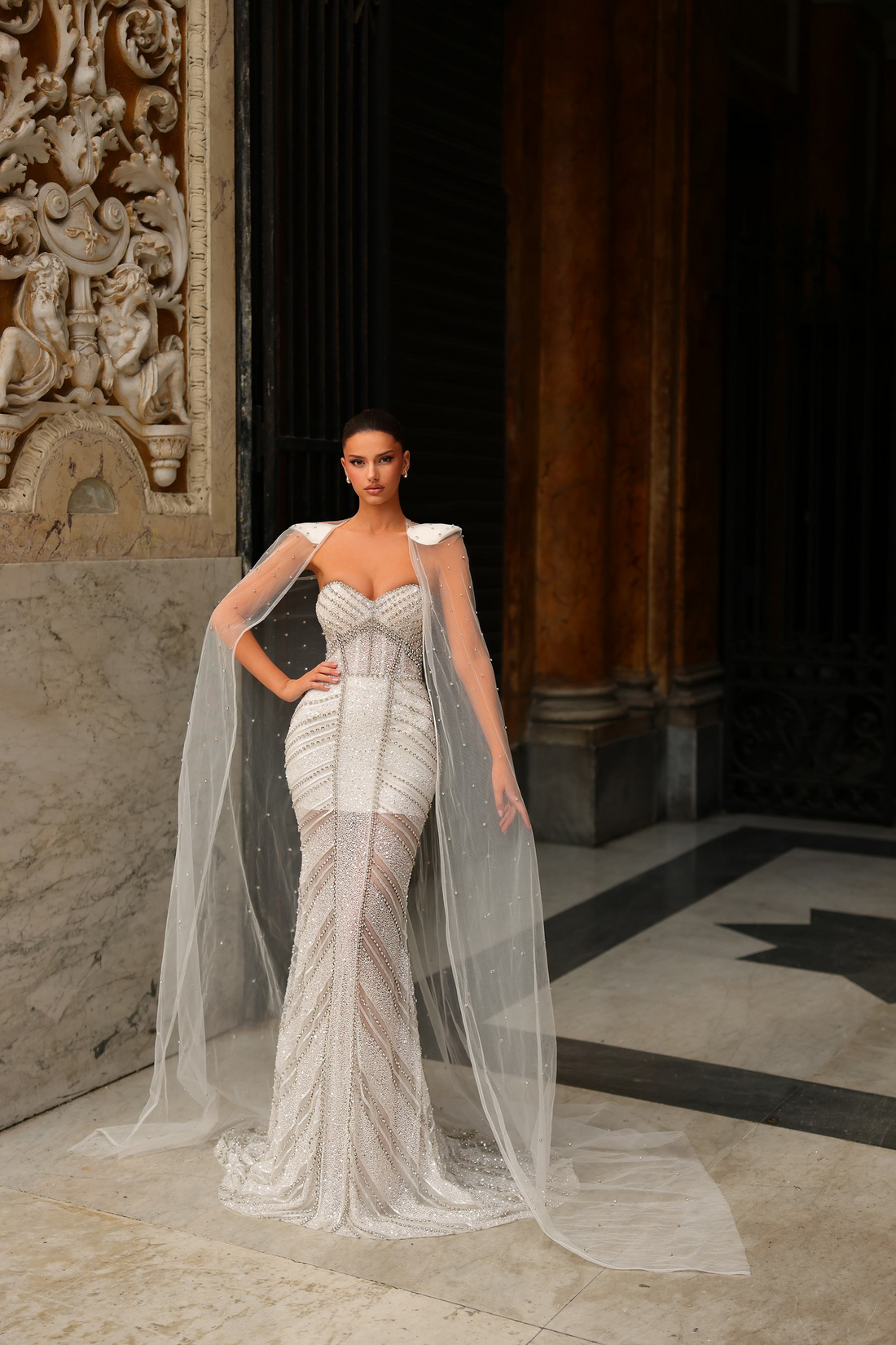 شيك اند هولندا BR550021 – BR550021: Luxe Beaded Gown