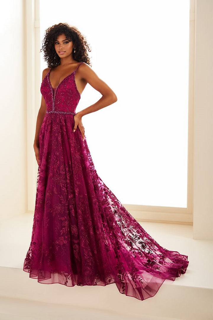 Ellie Wilde EW36088