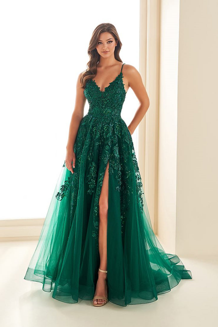 Ellie Wilde EW36206