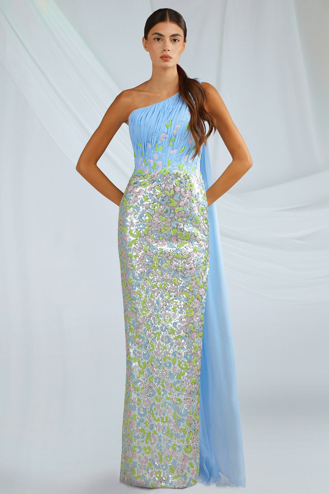 جاتي نولي OP-7471 – OP-7471 Sequined Column Gown