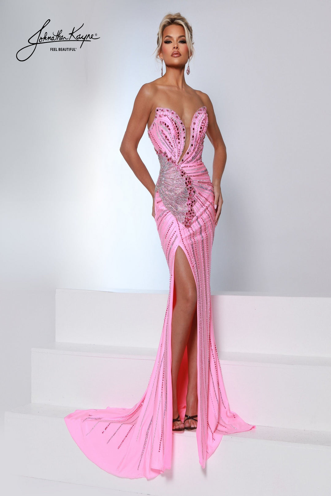 Johnathan Kayne 3200