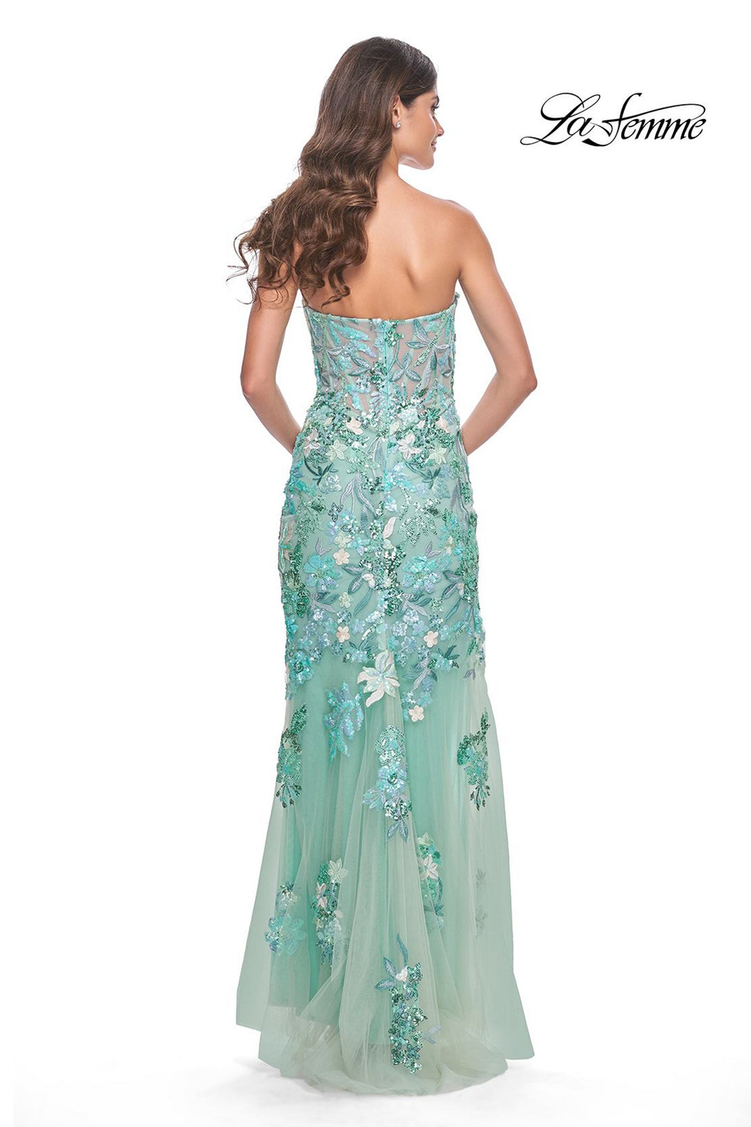 LaFemme32252