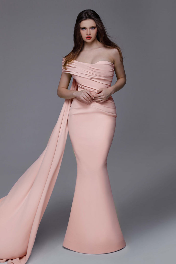 MNM Couture 2718