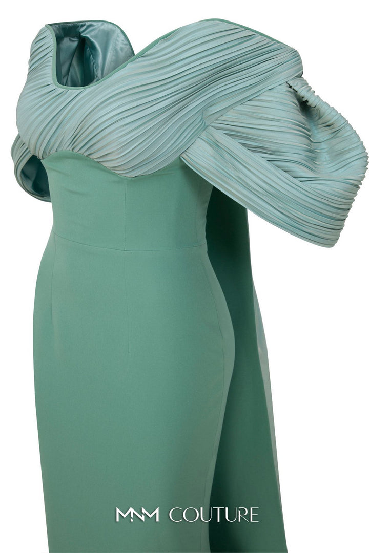 MNM Couture E0088