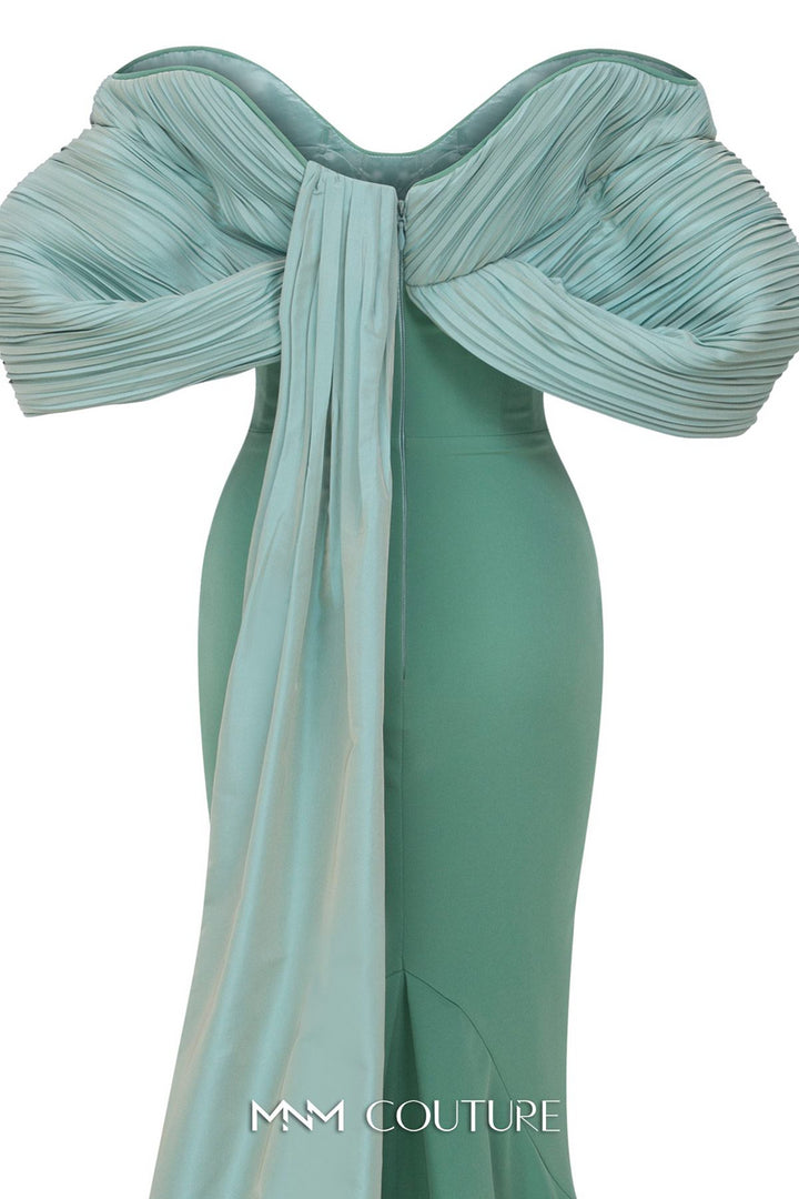 MNM Couture E0088