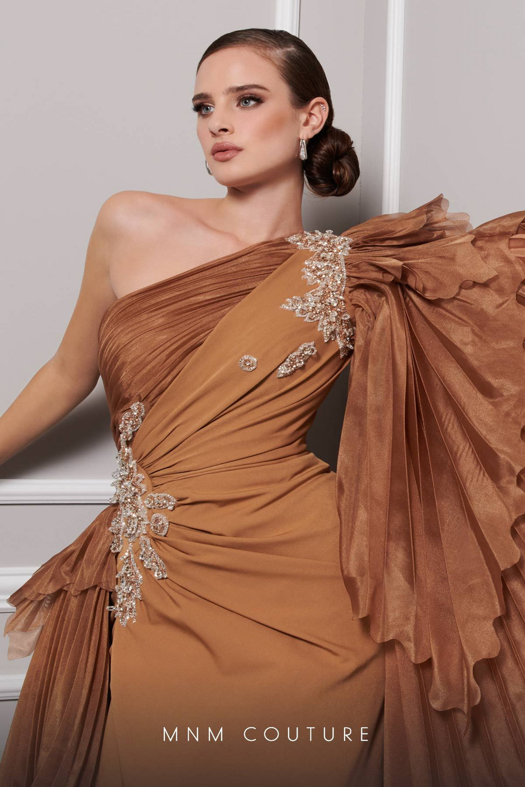 MNM Couture F02801