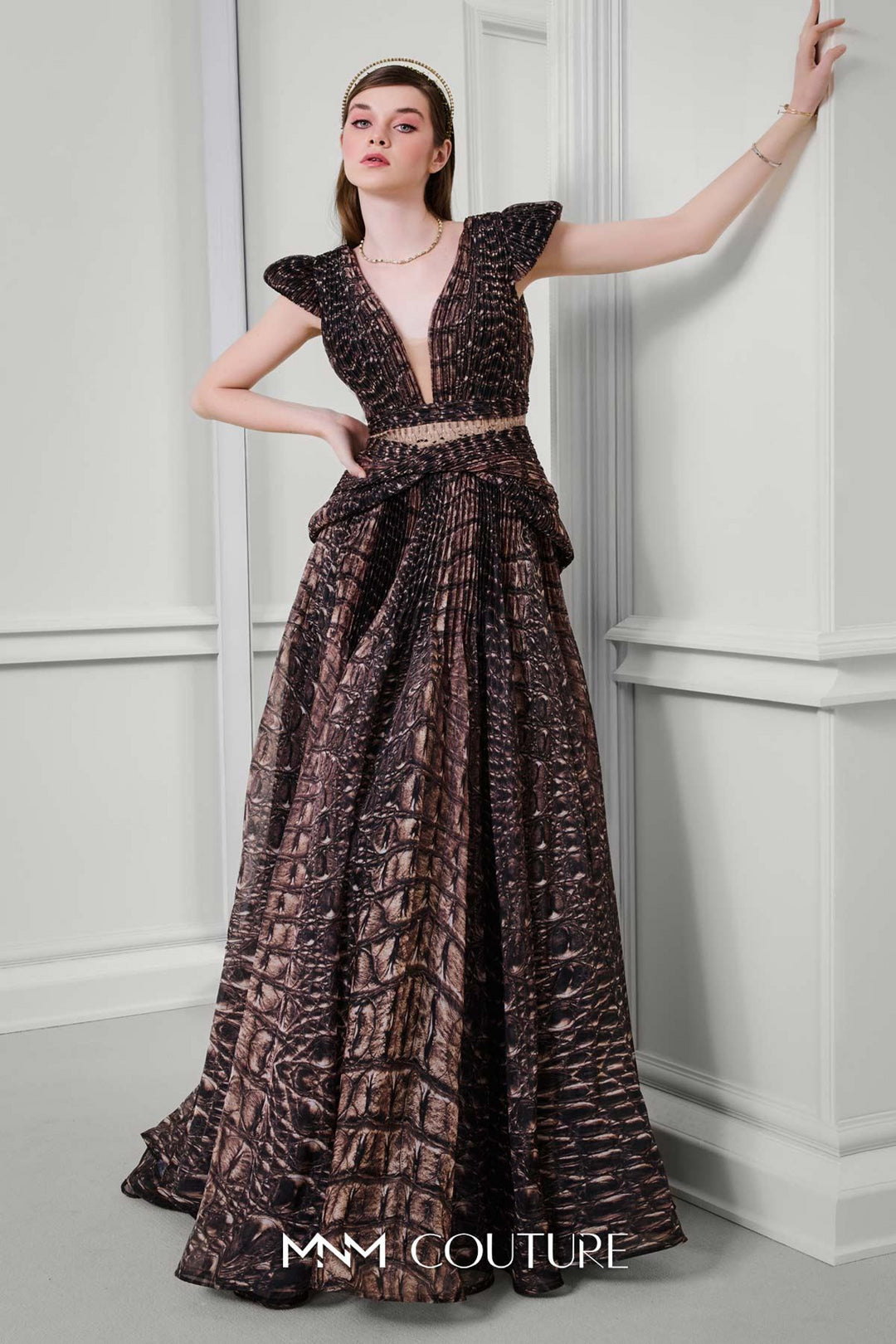 MNM Couture F02922