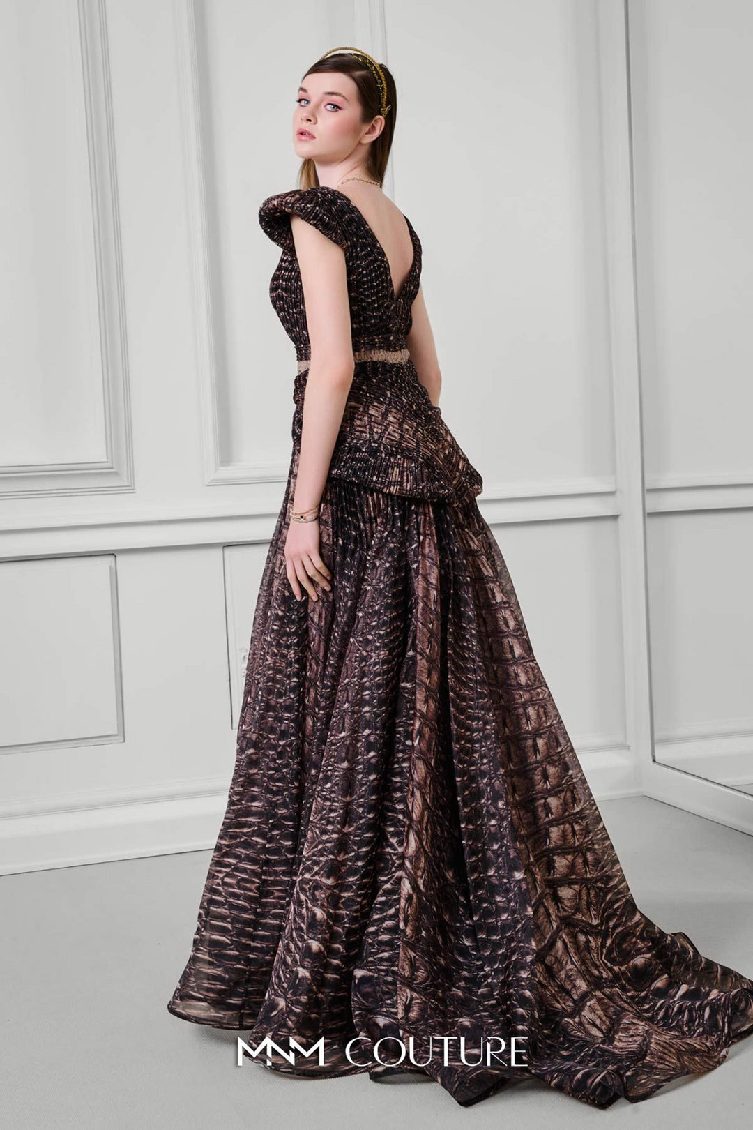 MNM Couture F02922
