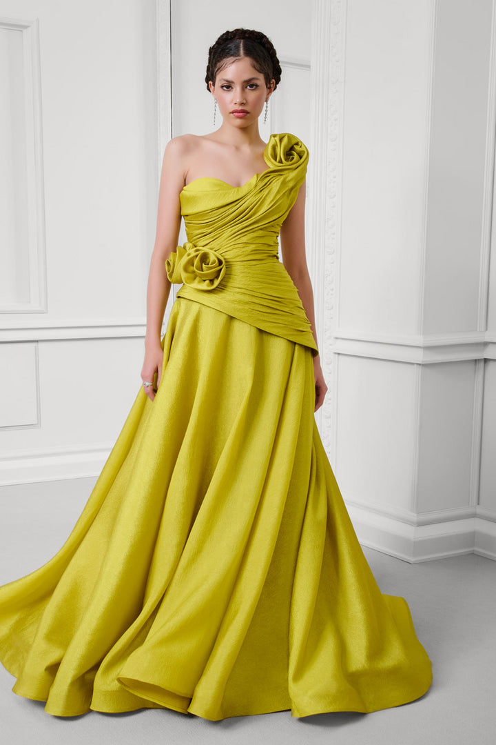 MNM Couture F02923