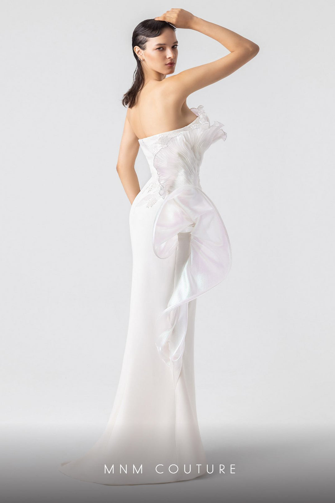 MNM Couture G1903