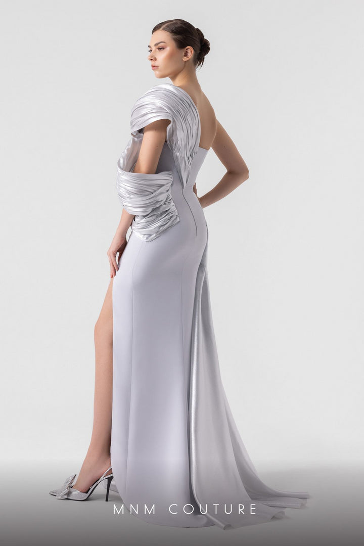 MNM Couture G1907