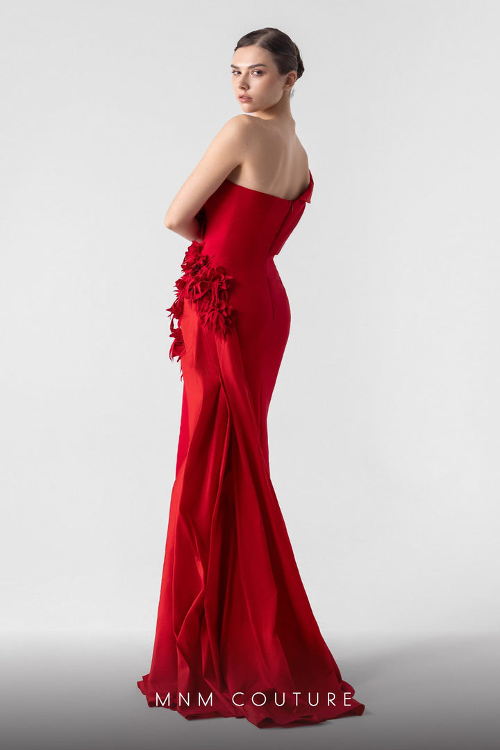 MNM Couture G1909