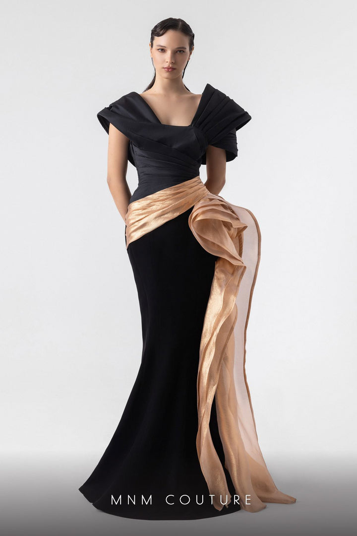 MNM Couture G1910
