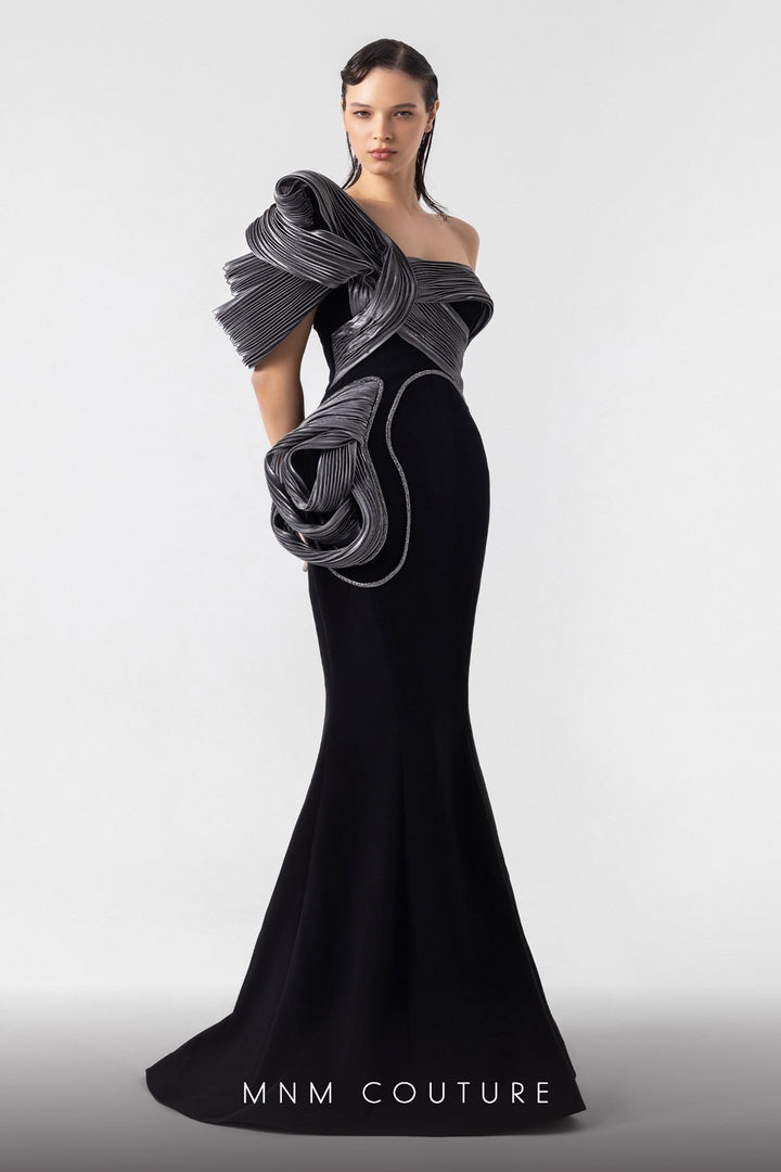 MNM Couture G1913