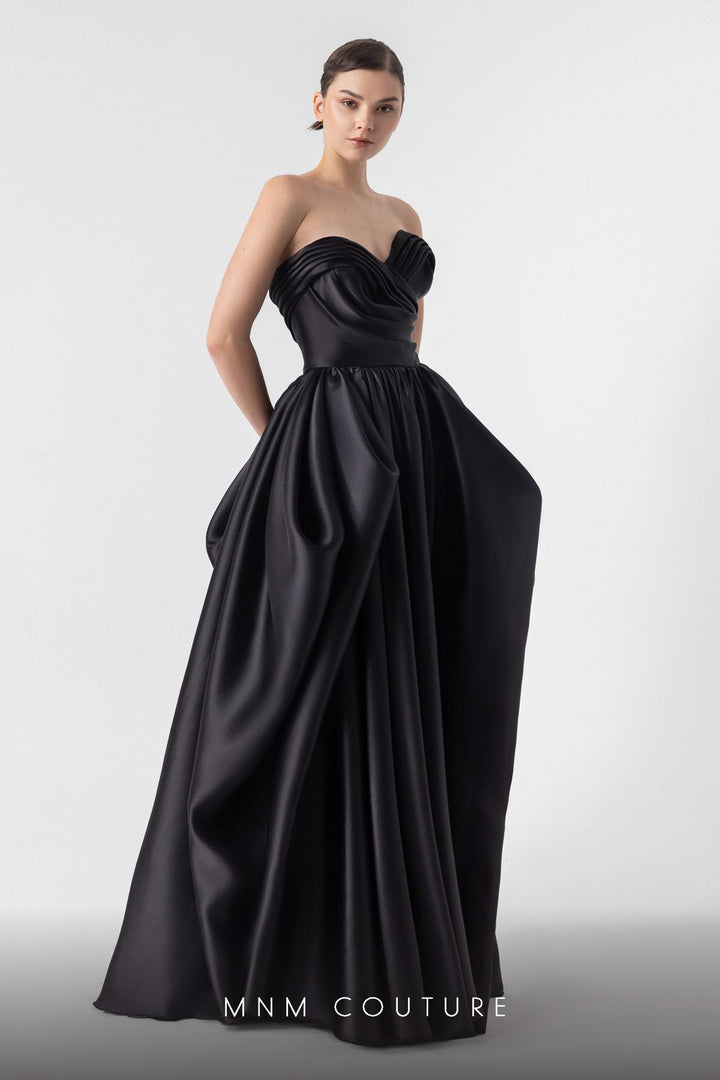MNM Couture G1921