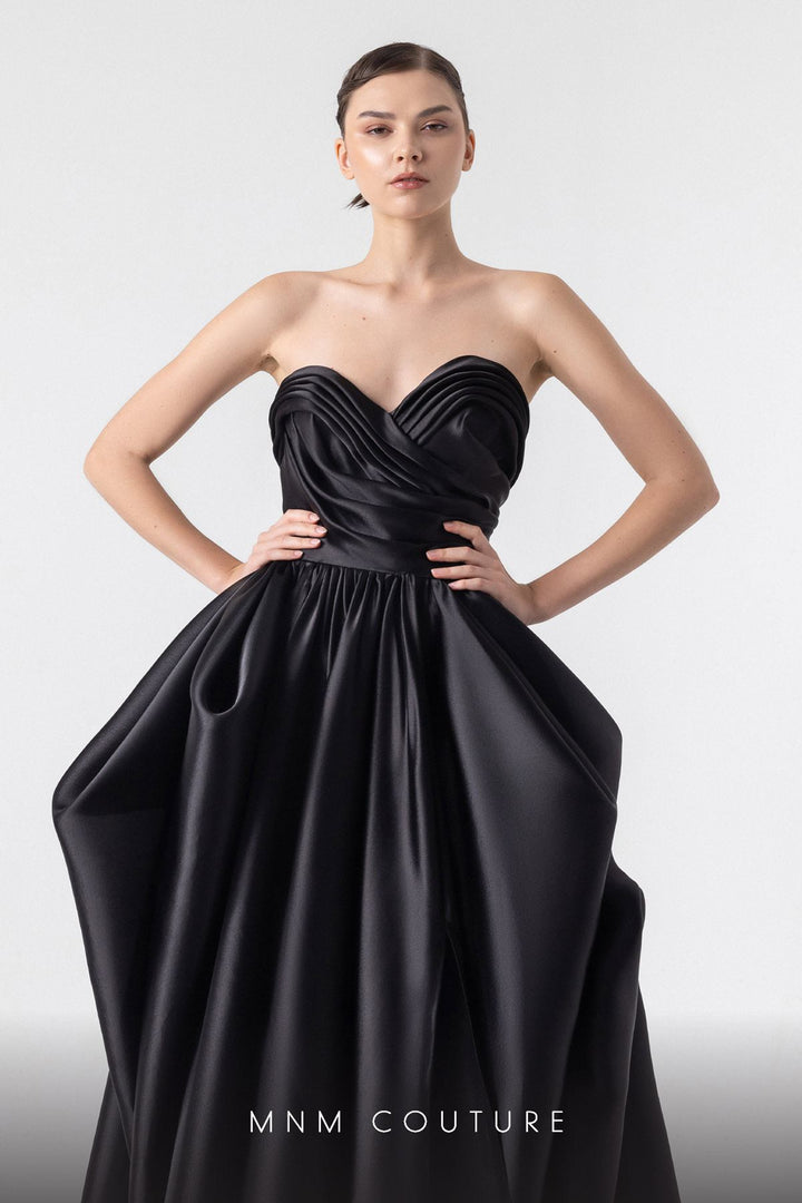 MNM Couture G1921