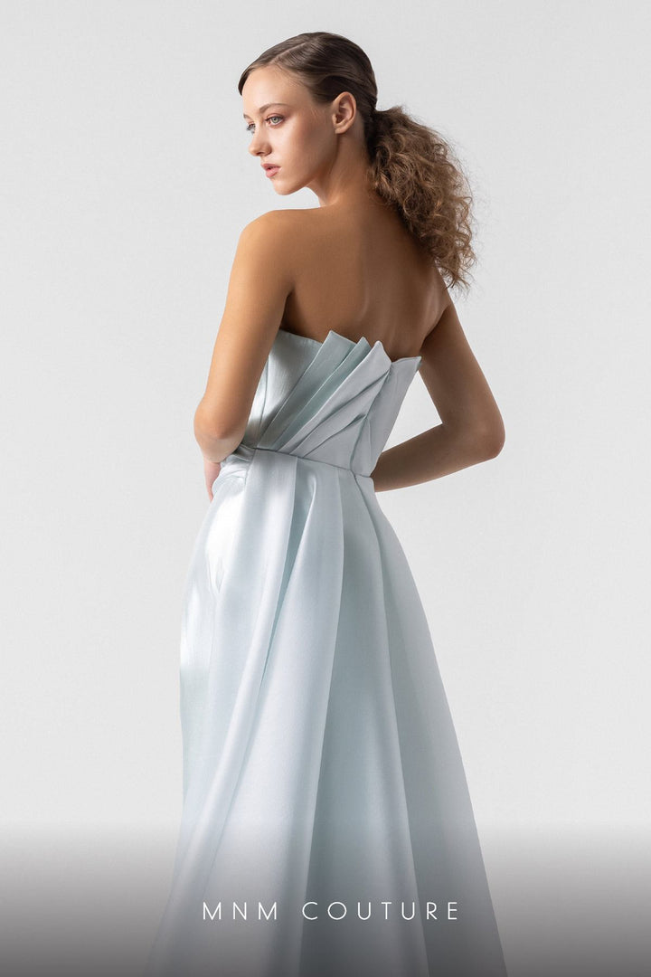 MNM Couture G1923