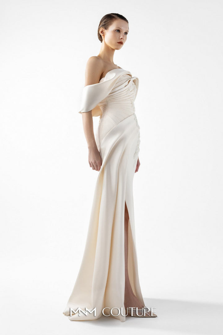 MNM Couture G2007