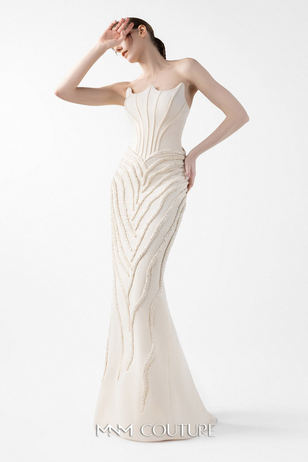 MNM Couture G2032