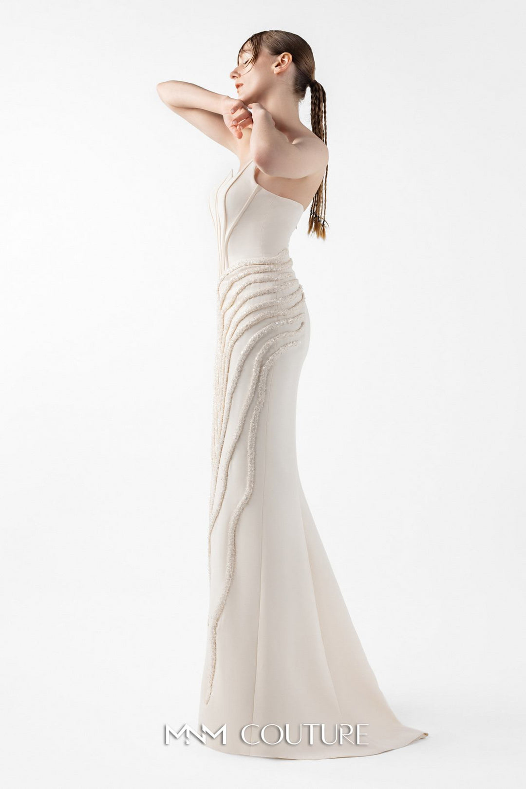 MNM Couture G2032
