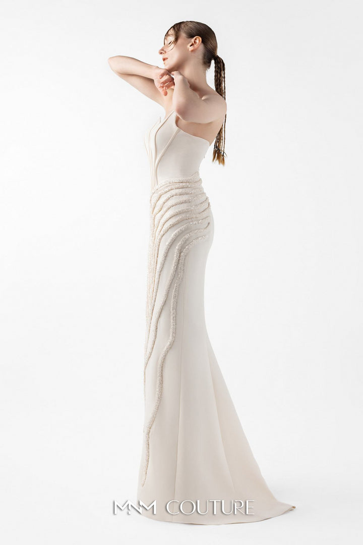 MNM Couture G2032