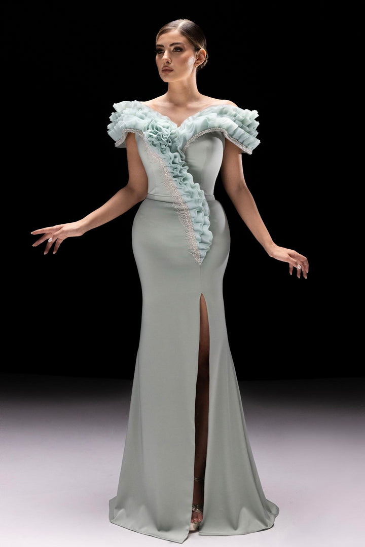 MNM Couture K4228