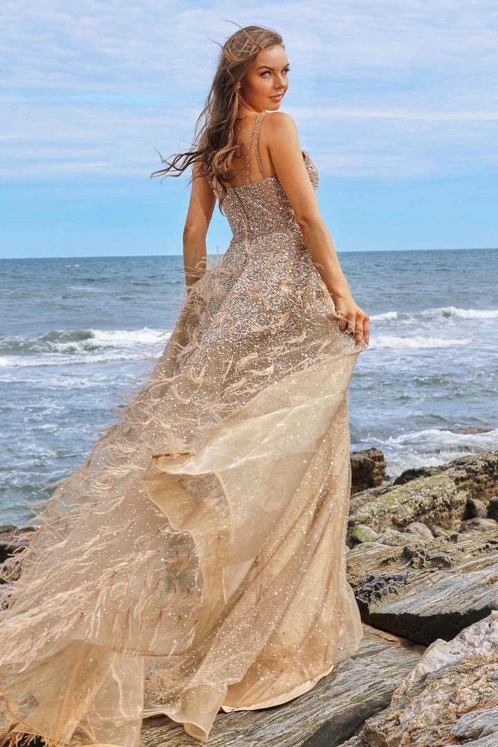MNM Couture M1050