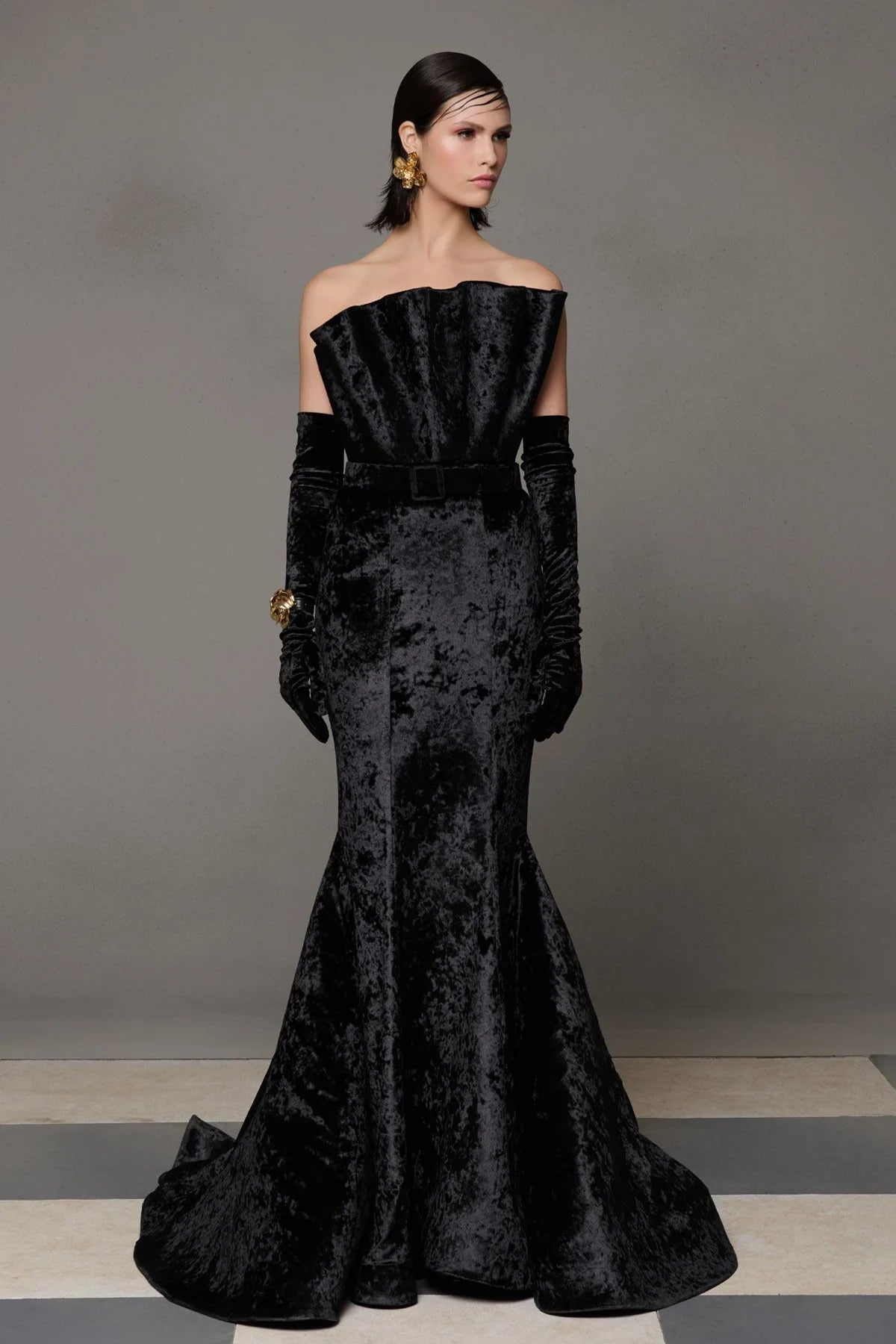 Designer Dresses & Gowns, Proms, Cocktail and Party dresses Mydressline Designer Dresses & Gowns, Proms, Cocktail and Party dresses Mydressline